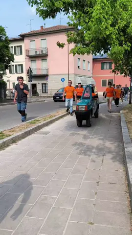 #Panda #pandaapandino #guinnessworldrecords #Tutti_pazzi_per_marazzi 