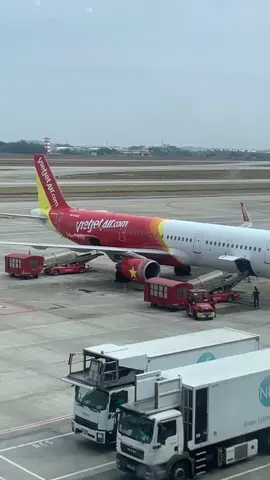 ngắm máy bay tại sân bay Nội Bài thù ở đâu nhở .  #sanbay #sanbaynoibai#xuhuong #xuhuongtiktok 