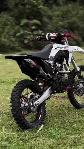 #crfblackwhite⚡️ 