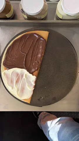 ⚪️⚫️ classico🤤🤎 #crepes #mastercrepes #food #FoodTok #streetfood #viralfood #perte #neiperte #fyp 