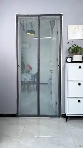 Rèm cửa lưới chống muỗi nam châm từ tính. #remnamcham #remluoichongmuoinamcham #remluoichongmuoi #cualuoichongmuoi 