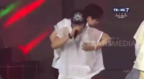 JIKJIN- TREASURE (feat teume) #treasure #allobankfestival 