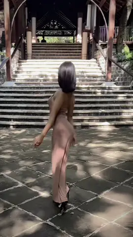 အထည်လေးတွေရောင်းရင်ရော အားပေးမာလား😝#tiktokmyanmar🇲🇲 #tiktokuni #fypシ゚ #⚽️agentမလေး 