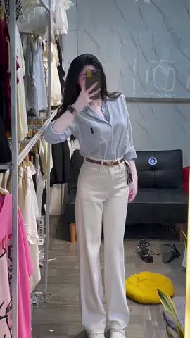 Thời buổi này còn hơn thua nhau chỗ đứng thôi để mình ngồi cho 