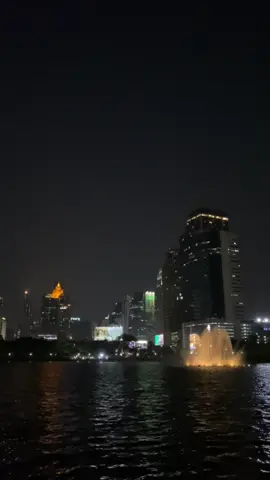 🌳 Benchakitti Forest Park ⛲🌳✨ #สตอรี่เพลง #ยืมลงสตอรี่ได้ #ลงสตรอรี่ได้ #พิกัดลับกรุงเทพ #fypシ゚ 