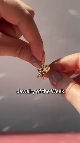 Jewelry of the Week: Starfish Double Dangle Charm. ⭐ #PandoraJewelry #Unboxing #Charm