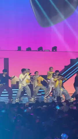 #allobankfestival2025 #treasureatallobankfest #allobankfestival #7chill_0421 #kpopfyp #goviral #fyp 