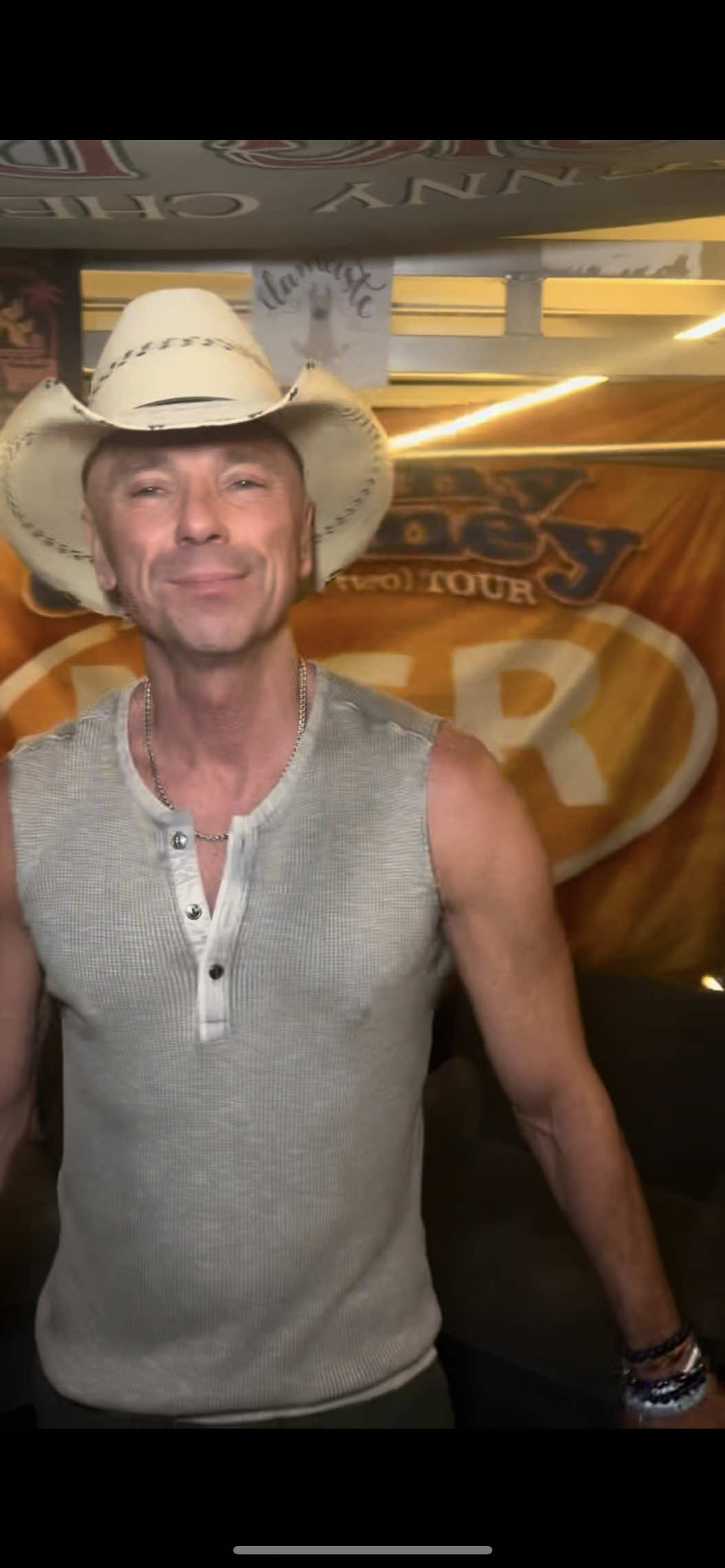 This summer at @Sphere was so magical. We are gonna do it again next summer in 2026. Details later on this year. What a blast this was. Thanks to everyone who came to see us in Vegas. We are so grateful. Let’s do it again. KC  #Summertime26 #IGoBack26 