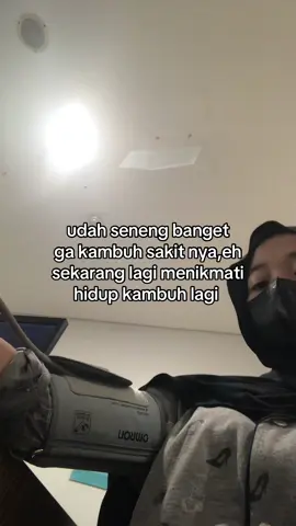 asam lambung semenyakitkan itu ya?🥲#fypage #asamlambung #4upage 