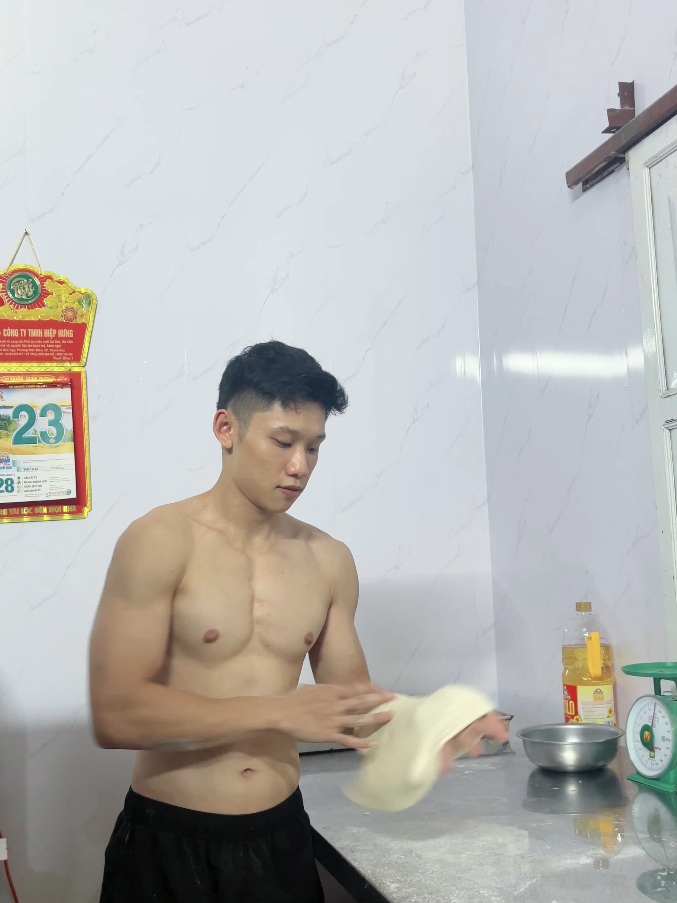 Rơi cái mất #Hanviethuy #makepizza