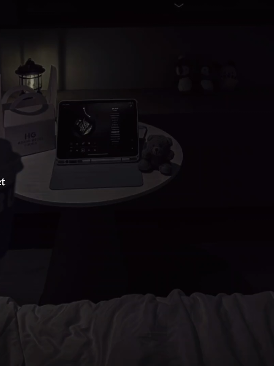 Đừng khiến đôi môi dịu êm phải chịu ngàn giọt nước mắt đắng cay #nhachaymoingay #tamtrang #SBKentertainment #nghelasuy12 #trambuon12 