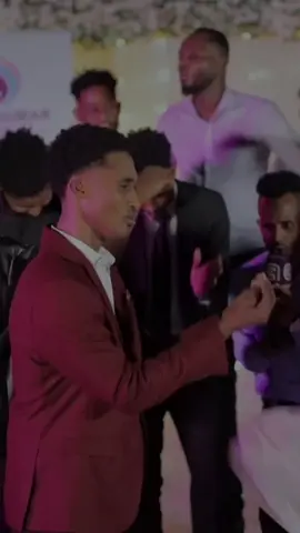 nimcay suradada wa asalo 👸🌸#mofa🖤🕷 #mofayare #mofayarevibes🤎🌸 #liibaandoor #songs🌸 #mysong #somalilyrics🌺😕💎 #jawi_bila🌊❤️🌴 #mofa🤎🐻 