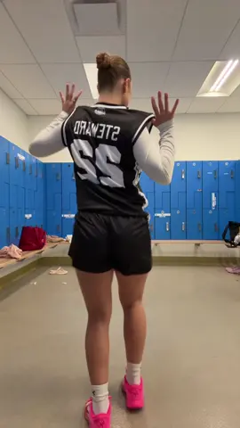 It’s game day babyyyy 🏀🙌🏼  #charitygame #fyp #foryoupage #basketballtiktok #ball #basketball 