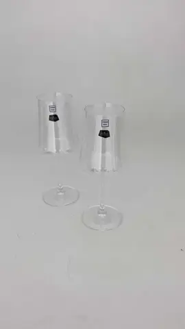 Jogo 2 Taças De Vinho Xtra Luxo Cristal Bohemia - 560ml por R$72,90. Compre na Shopee  chama no direct que te envio o link 🔗 para compra  #afiliadadesucesso  #tacas  #vinho  #friozinho  #inverno 