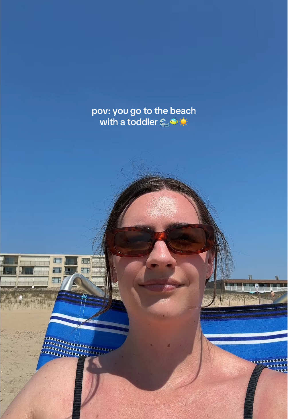 If you see me with a toddler sized sunburn mind ya business #parenthood #motherhood #beachday 
