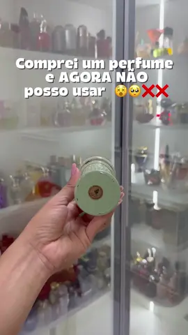 Comprei esse perfume achando que ia usar só de vez em quando… Agora ele virou meu VÍCIO. Manaal um perfume Árabe doce, quente e gruda na pele de um jeito que TODO MUNDO pergunta o nome. ✨ Alta fixação, presença marcante e elogios garantidos! 💥 Sim, ele tá disponível fracionado 5 e 10 ml – pra você se apaixonar sem medo!   Mande 