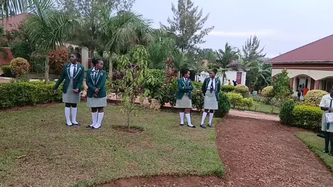 But this sound.....😂😂🥰🥰 BEHIND THE SCENES:GUILD CABINET MINISTERS 2025/2026 getting ready 👌 #merryhillchristianhighschool #1millionviews #fyppp #trendingvideo #schoollife #foru #fyppppp #goviral #viralvideos 