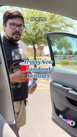 This was a lot of fun! But my second had too many Takis hahaha. @hectorathome  @Burger King @Wendy’s @SHAKE SHACK #fastfood #newreleases 