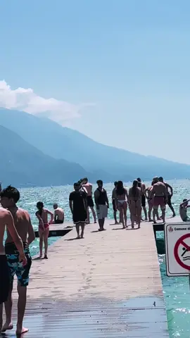 Sari dunia pula k Aa🌊❤️ #foryoupage #foryou #fypシ #vairalvideo #unfrezzmyaccount #europe #gujjarswag #views #italy🇮🇹 #گجرات #lovers #zaz00_96 