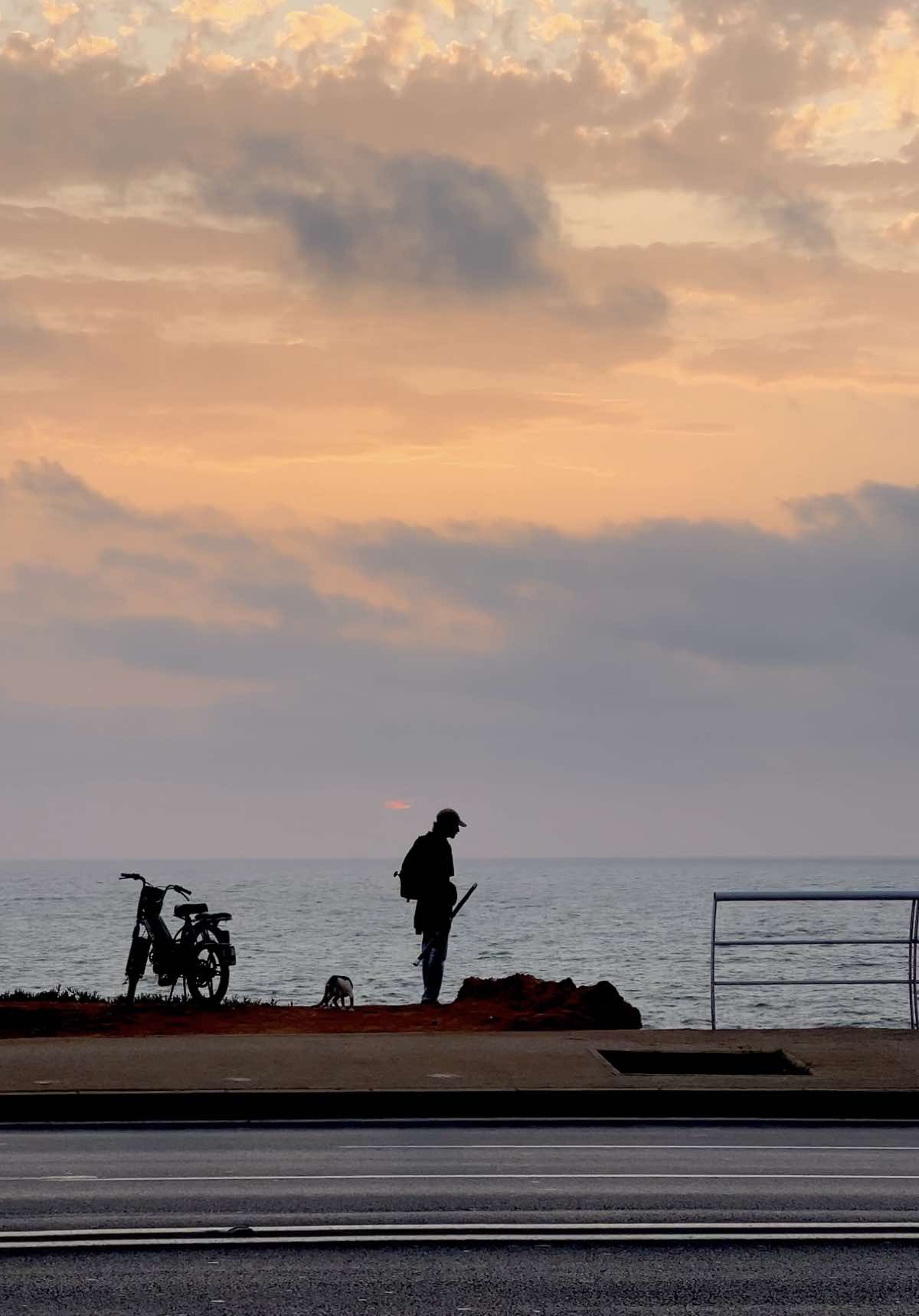 #elgrandetoto #fyp #rapmarocain #draganov #ilyaselmaliki #mawazine #pourtoi #song #الشعب_الصيني_ماله_حل😂😂 #اكسبلور 