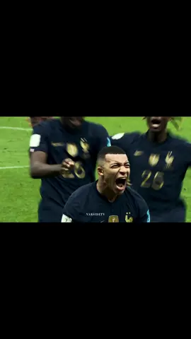 Best comeback ever without a doubt!🇫🇷🏆 #mbappe #messi #france #worldcup #final #comeback #argentina #makemegoviral #fyp #edits #xyzbca #footballedit 
