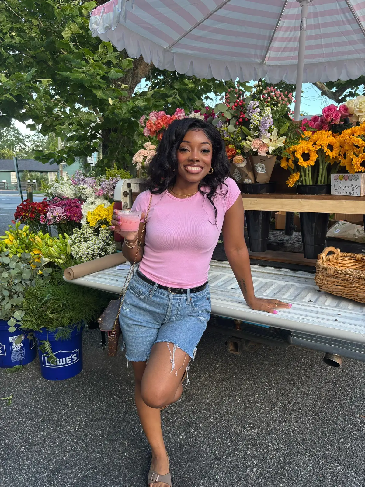just a girl who loves pink! 🌸🎀🥹💞✨ @bbyrhey  #bestiedate#weddingdressshopping#blackgirltok#lifeafterdivorce#tallahassee#tallahasseeflorida#affordablefashion#petitefashion#bridesmaid