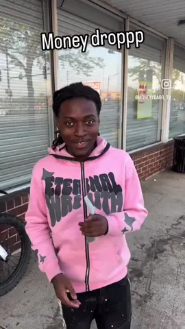 Money drop Chicago #chicagotiktok #xyzbca #viral #chicago #chiraq #money 