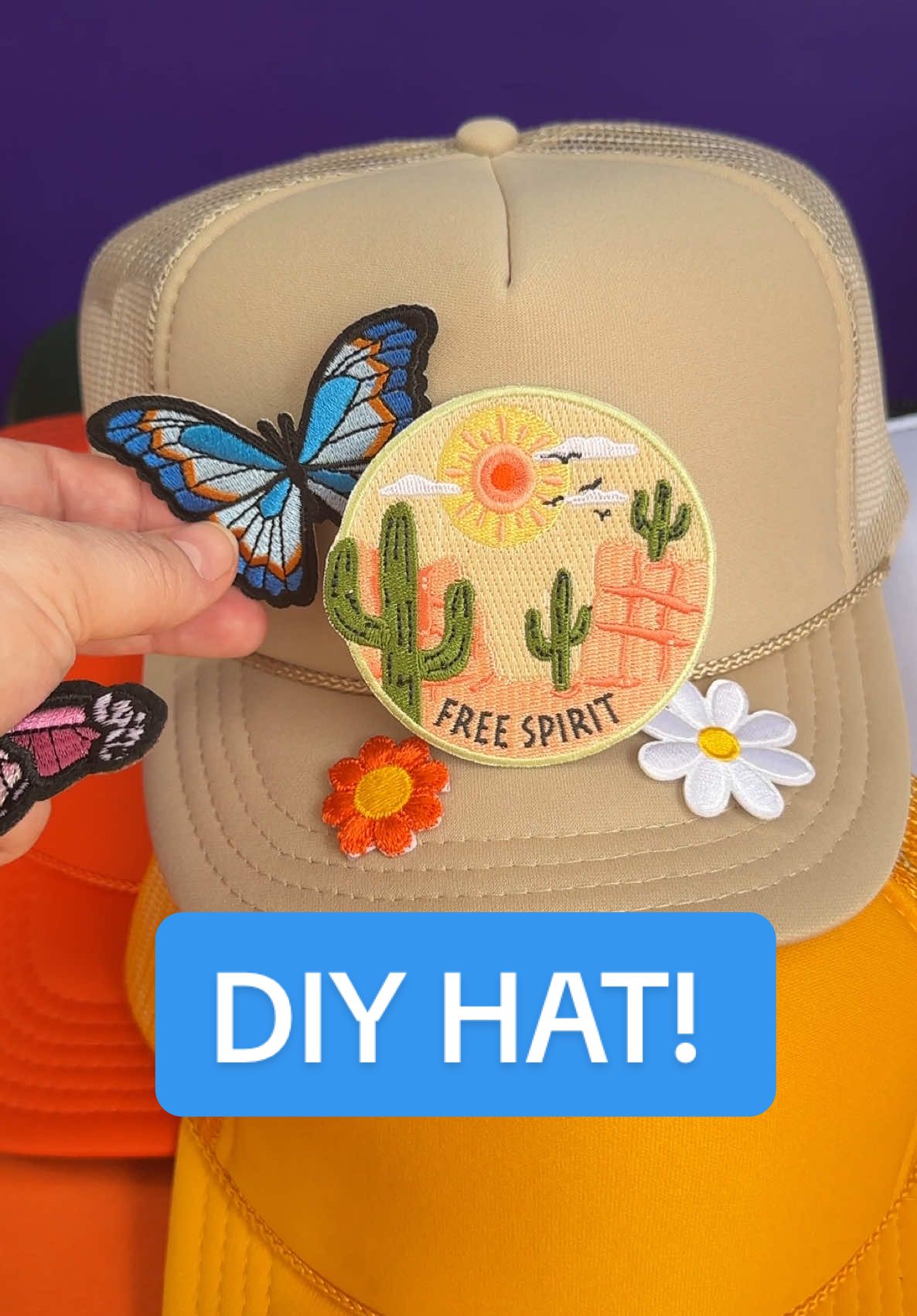 Making diy trucker’s hats! These are so cute!! Craft by: @Get Lit Nashville 💗🧢 Don't miss #KCA on @Nickelodeon #KCA2025 #KidsChoiceAwards 💚🧡🎉