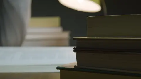 open your book  #BookTok #cinematic #aesthetic