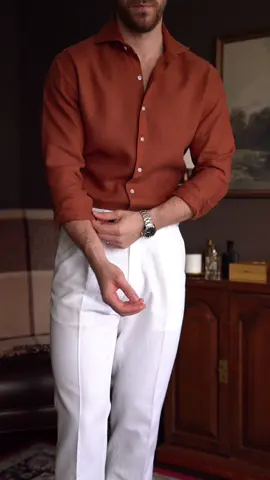 I can’t get enough of this shirt! 🤌 I actually got this from @Proper Cloth last year and haven’t worn it till this summer! Classics never go out of style! 🔥 #menswear #mensclothing #shirt #style #fashion 