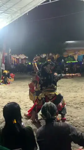 Katah lupute🙏#ratu #ratubuto #jarananbuto #jarananbanyuwangi #jarananindonesia #jaranantiktok #banyuwangihits #bwi24jam #masukberandafyp #xyzbca #fypシ #fypシ゚viral #fyppppppppppppppppppppppp #masukberandamuu #jarananpalangkaraya #palangkaraya #palangkarayahits #kaltengpunya😎 #kalteng #jaranankalimantan #bantuinfypdong #foryoupage #4u #fyp