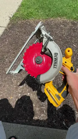 Check out this awesome battery adapter for your DeWalt cordless tool! #Tool #Toolbox #DeWalt #Construction #Carpenter #Build #DIY 