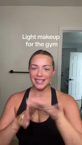 Are you team makeup or no makeup for the gym?? For me it depends on the time of day 🤣 I’m def not putting makeup on for early morning gym days ✋🏼@Maybelline NY @makeupbymario @rhode skin @Anastasia Beverly Hills @Kosas @DIBSBEAUTY #gymlip#gymmakeupproutine #grwm #grwmmakeup  