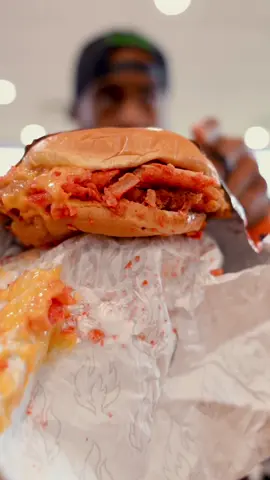 The @Wendy’s and @Takis collab. I liked it #foodreview #fastfood  #Foodie #foodtiktok 