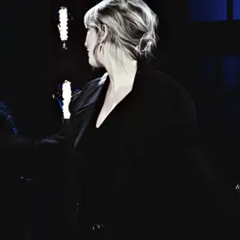 WHY DID ALL OF U THINK IM SO OLD IM FIFTEEN #taylorswift #taylorswiftedit #swifttok #fyp  #viral taylor swift edit taylor swift masters  scp parisscps