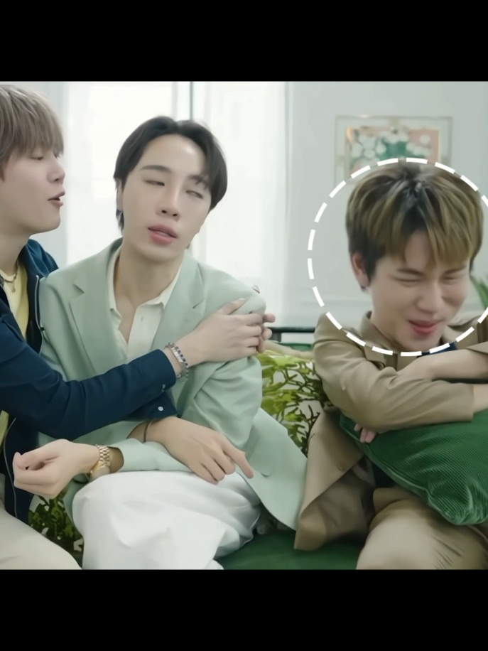 Lucu ih55555555 🤣😝🥰 Original video from YouTube 👇 https://youtu.be/ISzNu7UgcoU?si=kex1PlPAdtEKxL_d #bounprem #bb0un #prem_space #broccoli #bounnoppanut #premwarut #fyppppppppppppppppppppppp 