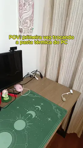 TROCANDO PASTA TERMICA IGUAL A MINHA CARA PT 1 #pc #PCGAMER