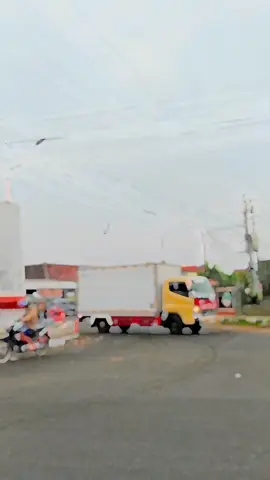 wayae full power maneh bolo 💪💪💪👍#andalasrakalogis #bintangluragungasri #luragungfansclub #squadsindanglautbuslover #harapanindah #jakartatimur #busmania 