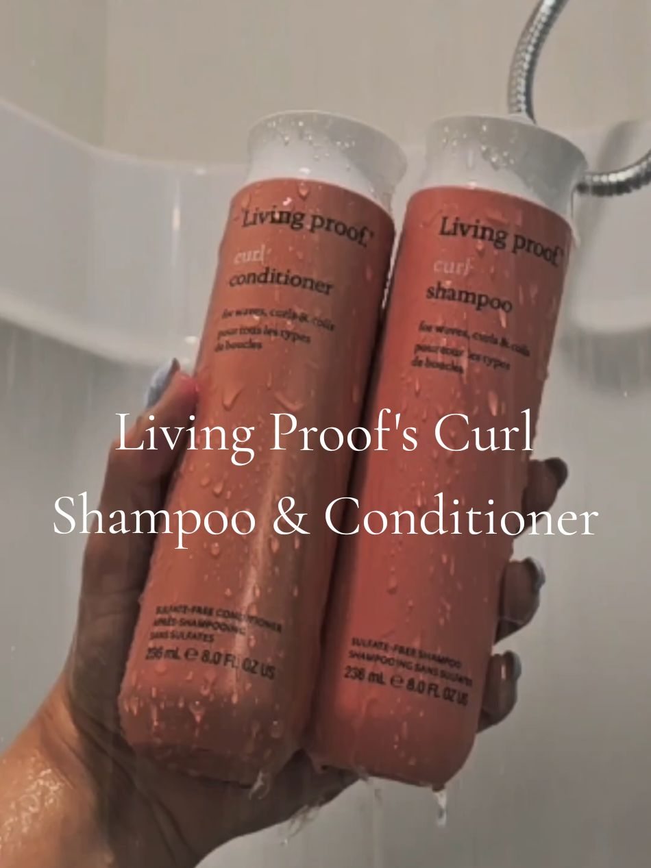 #gifted_by_livingproof  My curls felt so revived after a single wash. Moreover, their smell is amazing. #curly #curls #curlyhairshampoo #livingproot @Living Proof, Inc. 