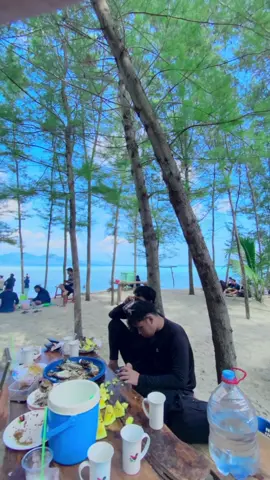 cemara besar😍#liburankekarimunjawa#info liburan