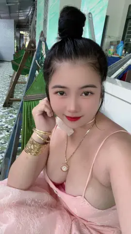 Anh có muốn đưa em về ko 😍😍