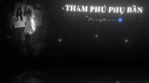 Tình yêu ấy em trao anh là thật Chẳng gian dối dù là chỉ một lần Tại sao anh lại vội vàng đánh mất Bỏ rơi em theo tiền vàng vật chất…#lyrics #lyricsvideo #lyrics_songs #nhachaymoingay #nhacremixtrending #phuongmusic #nhactamtrang #viral #thamphuphuban 