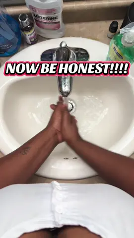 IF YOU SWIPE AWAY I KNOW YOU DONT WASH YA HANDS AT HOME #viral #fyp #washinghands #hygiene #bathroomtok #goodpractice 