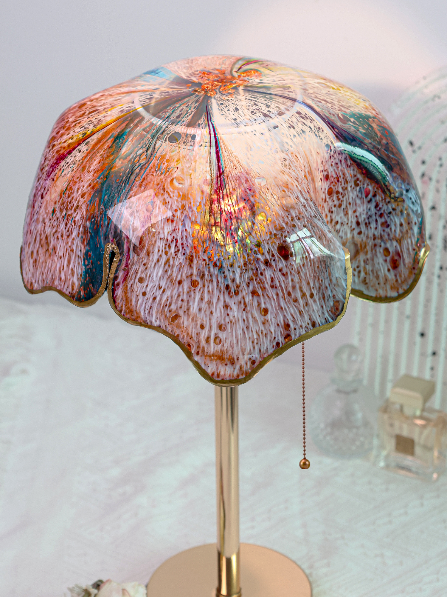 Epoxy Resin Dying Tray Turned into a Beautiful Creative Lamp! Comment with 