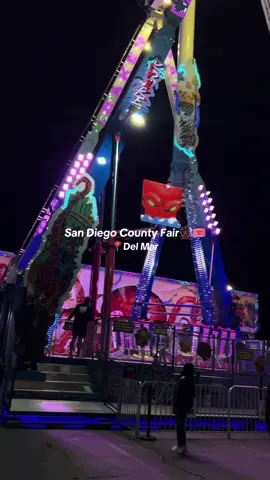 That time of the year! 🎡🎟️🎢#creatorsearchinsights #sandiegocounty #delmarfair #delmar #sandiego #fair #countyfair #dayinmylife #aestheticvideos #Lifestyle #Vlog #morningroutine #foryou #foryoupage #fyp #minivlog 