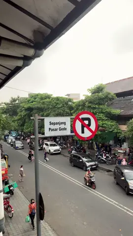 Minggu pagi di solo #soloplacetogo #surakarta #surakata24jam #solotravel #pasargedhesolo #kulinersolo #kukinersolomurah 