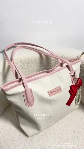 NEW ITEM! leather totr bag with zipper closure #shoulderbag #leatherbag #schoolbag #collegebag #bag #mumubag #leathertotebag 