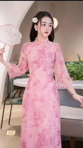 Áo dài nữ thiết kế lụa tơ ép 4 tà- MÃ TK194 Women Dress Women size m đính kết hạt trang phục #toannguyenshop02  #mdu #mdufashion #xuhuongtiktok2025#virall #hottrend #creatorsearchinsights #xuhuong #sangchanh #thoitrangnu #typ #hottrend #virall#thinhhanh # thinhhanhtiktok # #vaythietkecaocap #moingaymotoutfit # váyxinh #vaydamdutiec #outfitdeas #vayxinhmoingay#tcreatorsearchinsights#aodai 