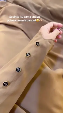 Team polosan siapa nih manis banget abaya polosan satu inihh🥹🫶🏻