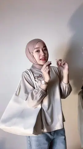 dari ukuran standart-oversized ada! buat bobo bisa, buat main bisa, buat ootd an bisa, ga worth it gimana coba?🥹